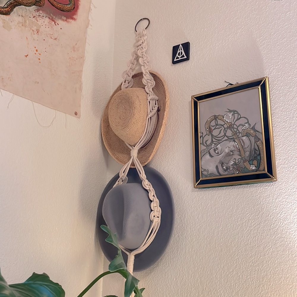Boho hat holder hanging hat stand macrame hat storage hanging wall art handmade
